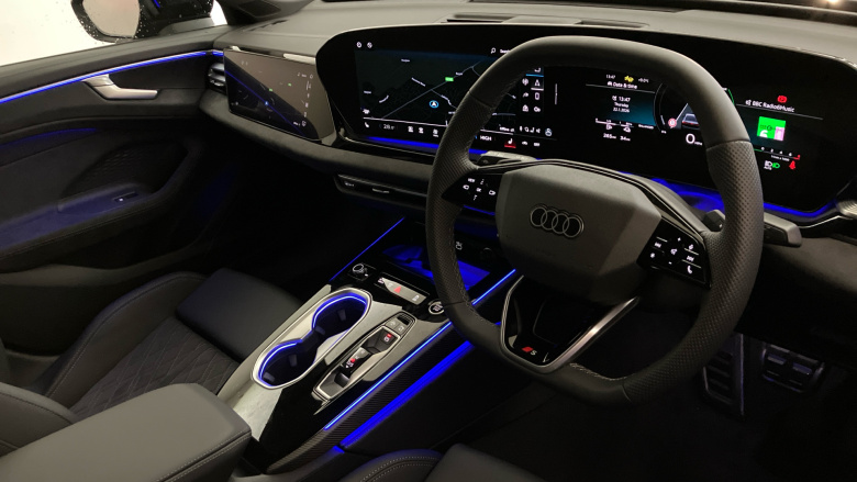 Audi A6 2.0 e-Hybrid Qtro 299 Launch Edition 4dr S Tronic Saloon